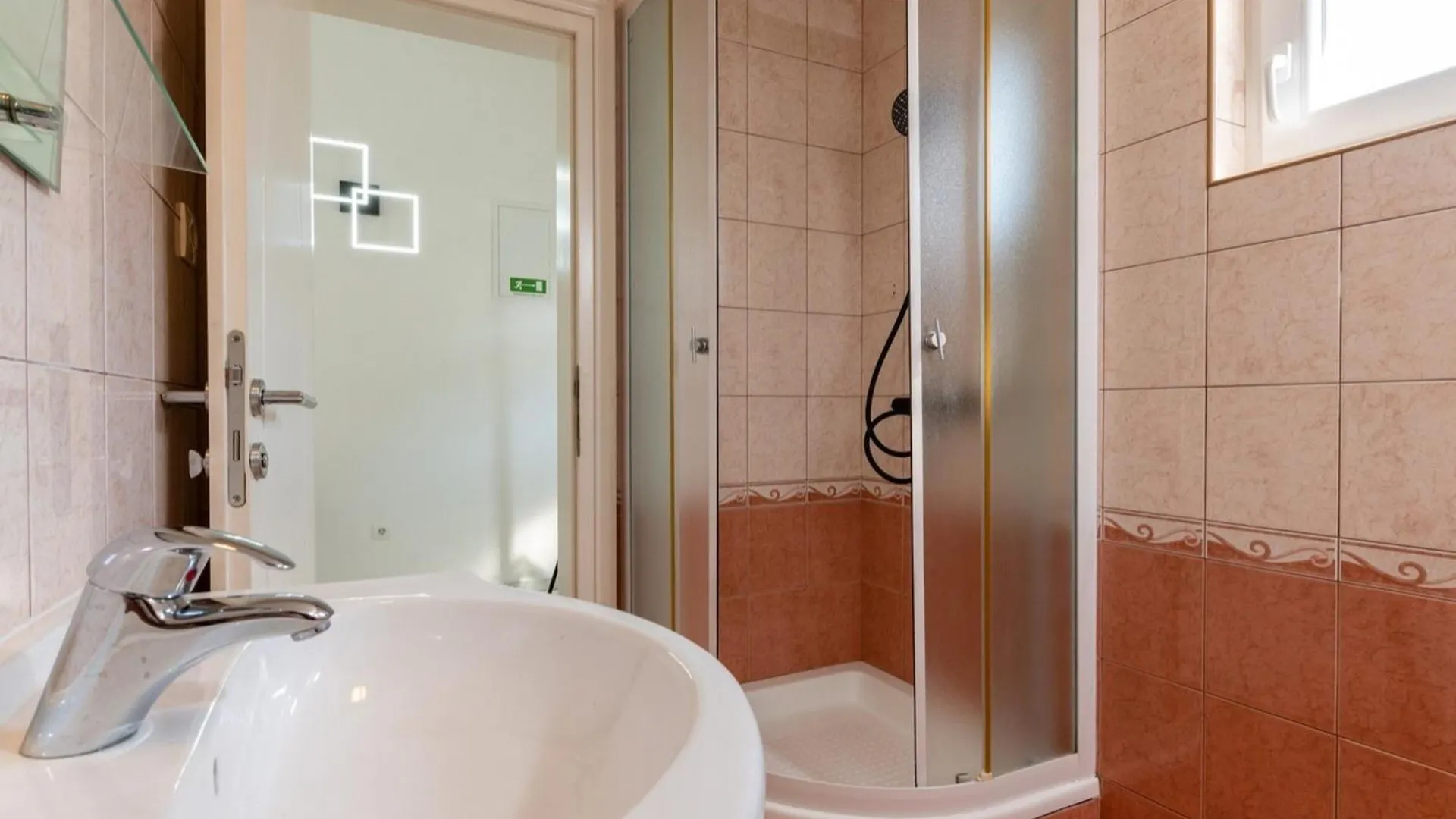 Apartments Zen Mastrinka 0*, Trogir