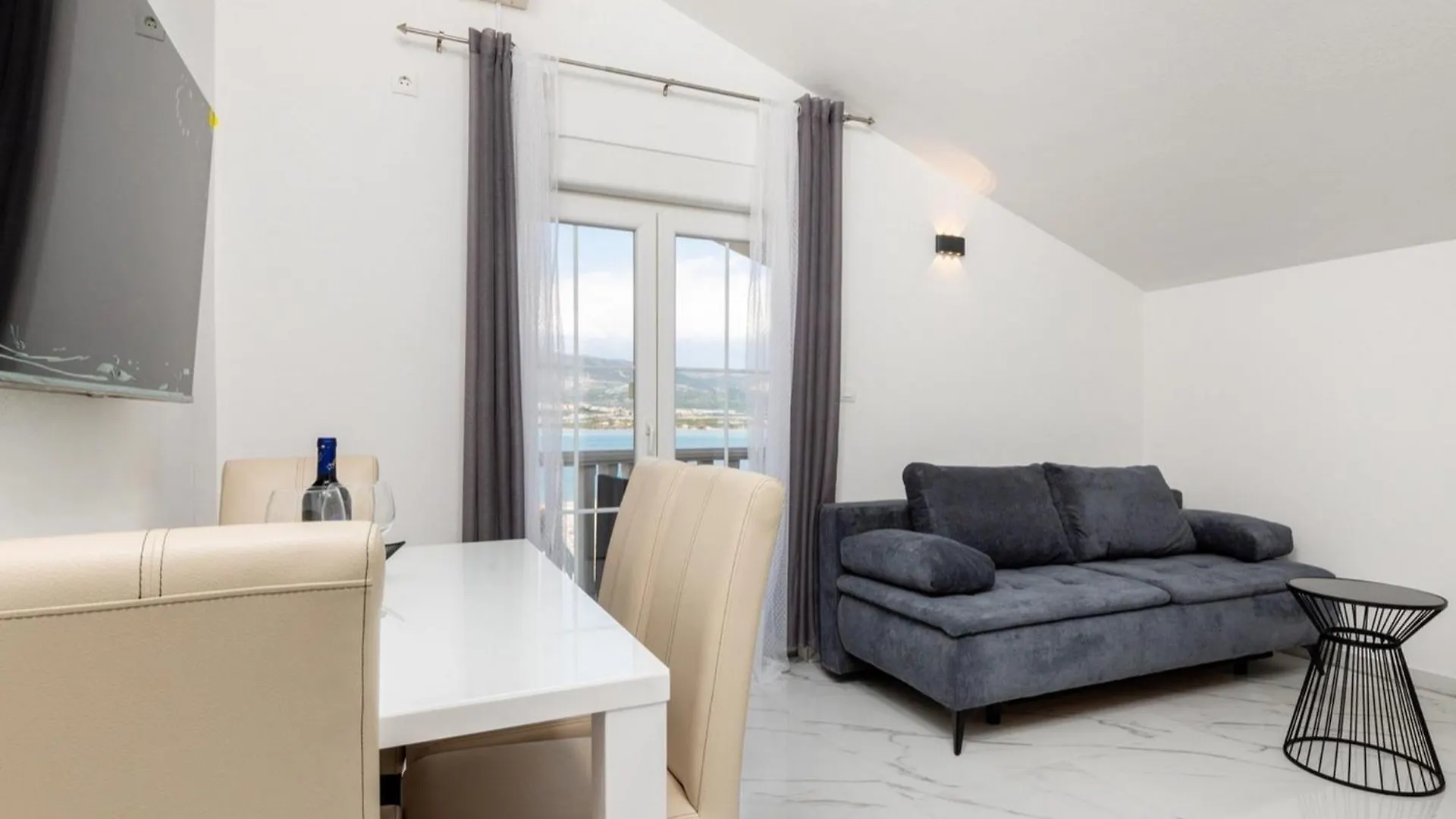 Apartments Zen Mastrinka